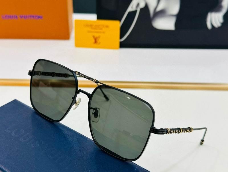 LV Sunglasses 548